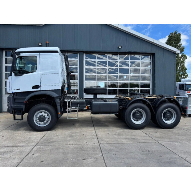 2025 Mercedes-Benz Arocs 4058 AS-41292411