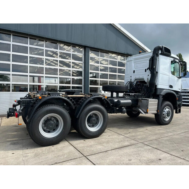 2025 Mercedes-Benz Arocs 4058 AS-41292591