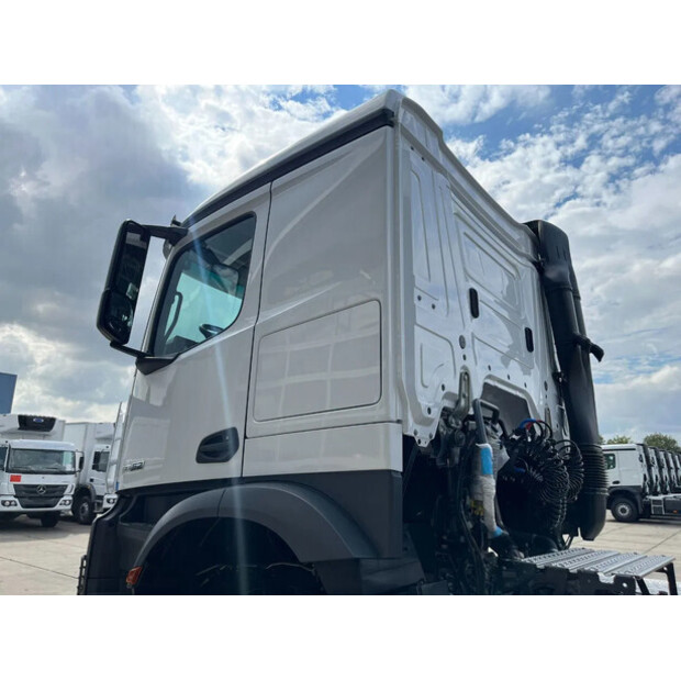 2025 Mercedes-Benz Arocs 4058 AS-41292595