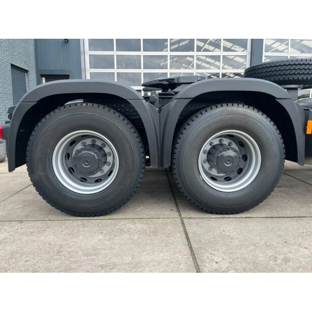 2025 Mercedes-Benz ACTROS 3348-41292634
