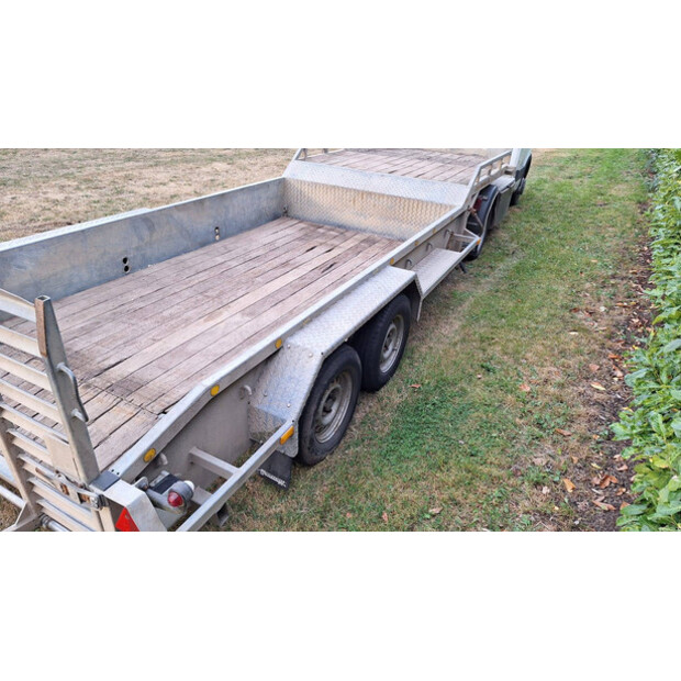 2011 VELDHUIZEN P29-2-41292734