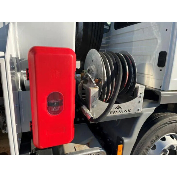 2025 مرسيدس بنز Atego 1418-41292835