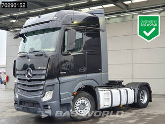 صورة ل رؤوس شاحنات 2019 مرسيدس بنز Actros 1848