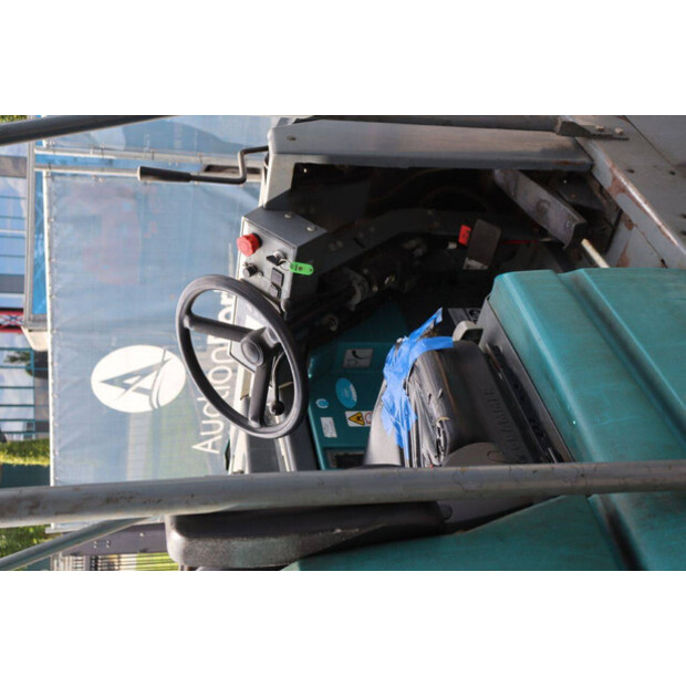 2014 TENNANT 8300-41294728