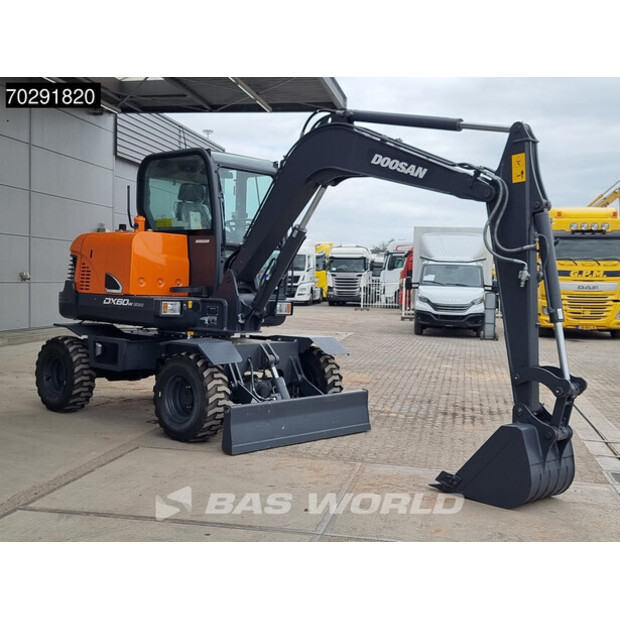 2025 Doosan DX60W-41294748