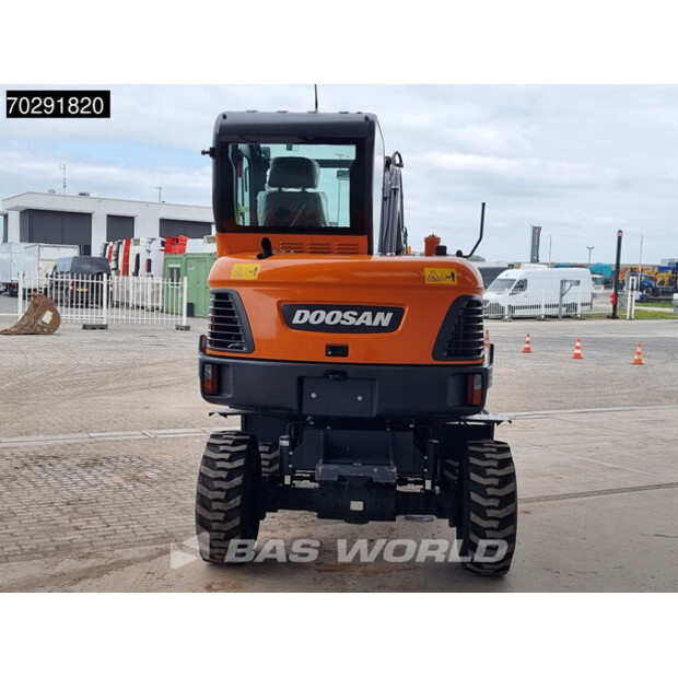 2025 Doosan DX60W-41294749