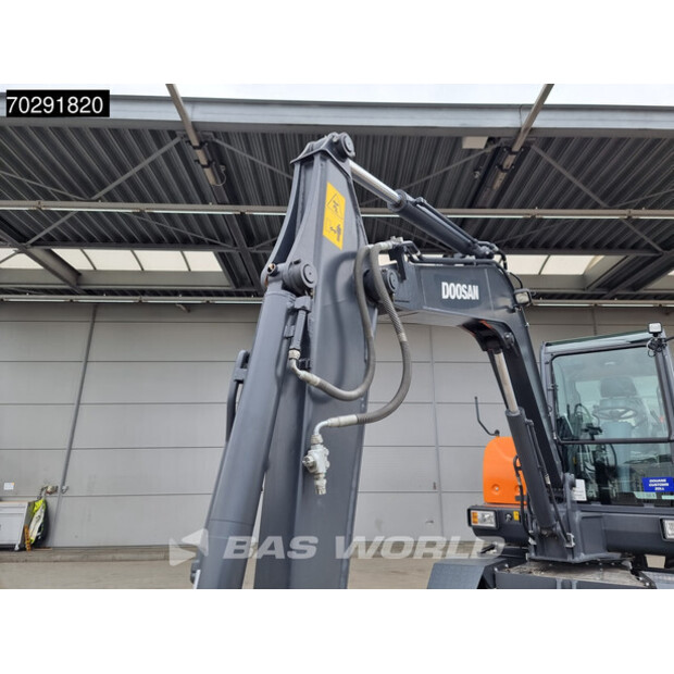2025 Doosan DX60W-41294759