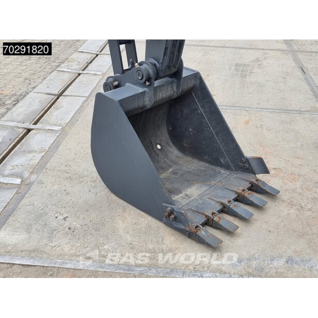 2025 Doosan DX60W-41294760