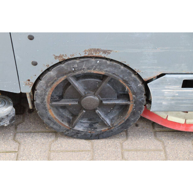 2010 TENNANT T20-41294799