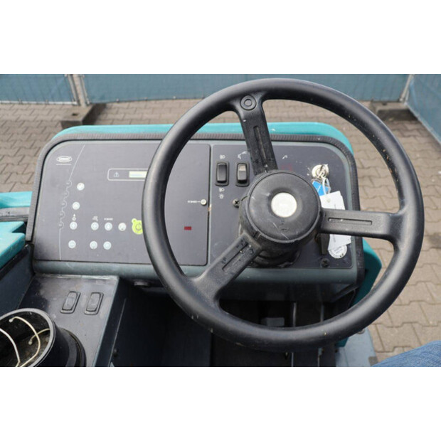 2010 TENNANT T20-41294823