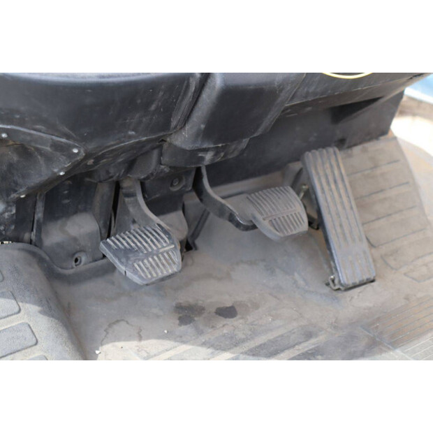 2012 Toyota 02-8FDF30-41294887