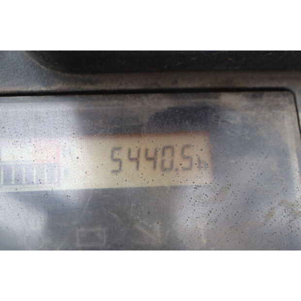 2012 Toyota 02-8FDF30-41294930