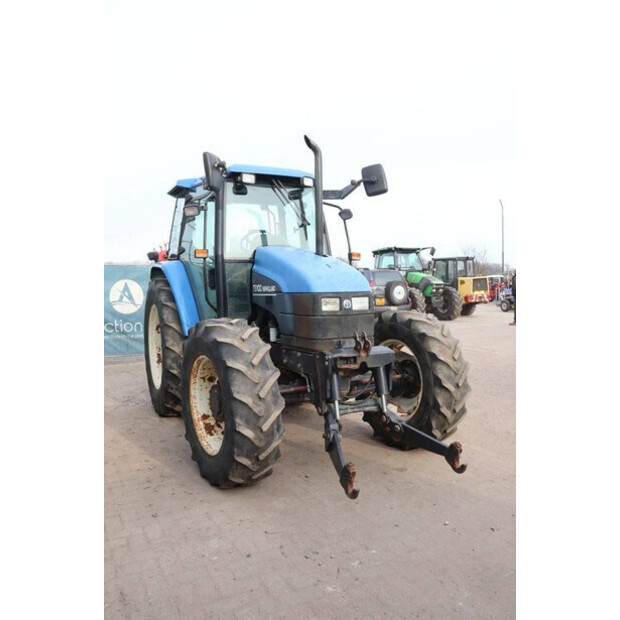 New Holland TS100-41295188