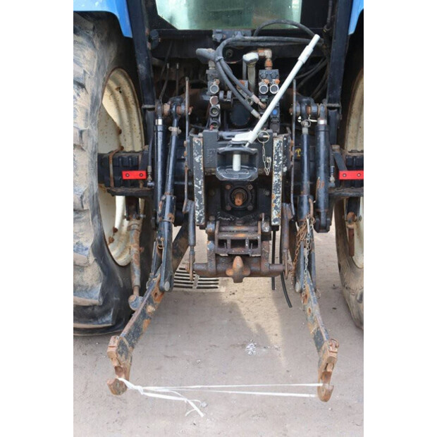 New Holland TS100-41295202