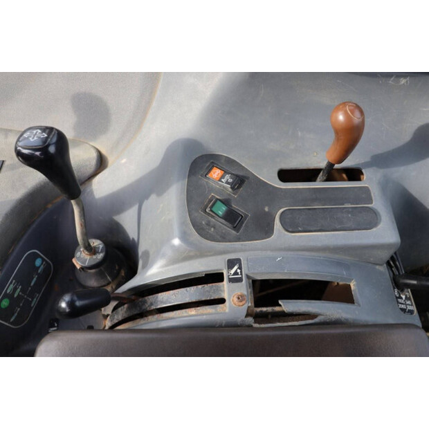 New Holland TS100-41295215