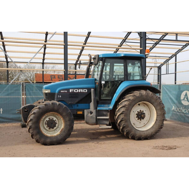 1995 New Holland 8670-41295221