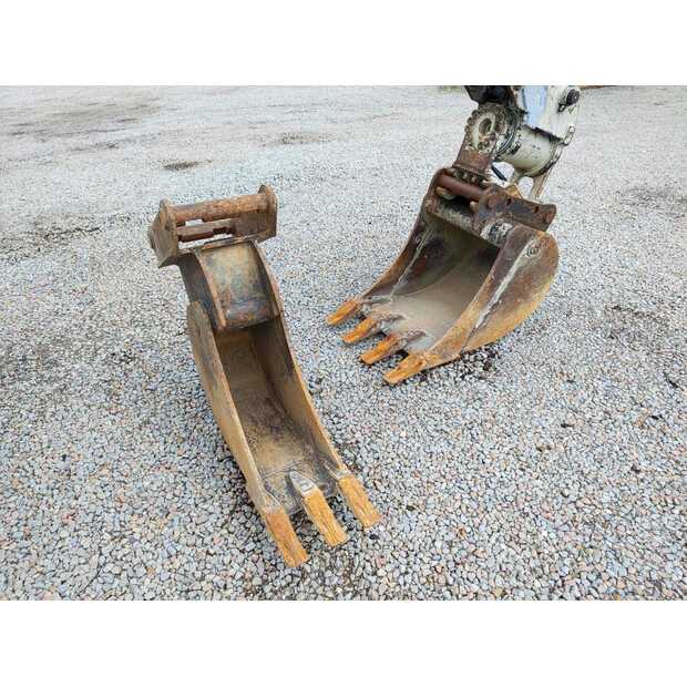 2019 TAKEUCHI TB290-41302273