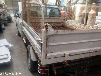 صورة ل شاحنات 2003 تويوتا Hilux