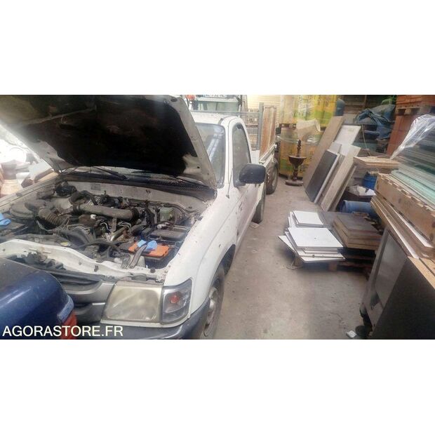 2003 تويوتا Hilux-41307471