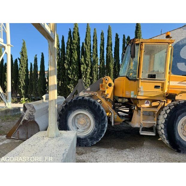 1999 Volvo L70C-41307707