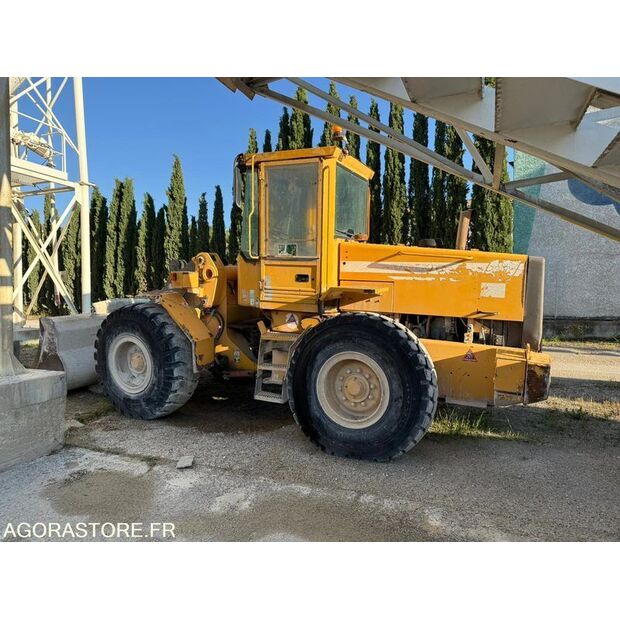 1999 Volvo L70C-41307708