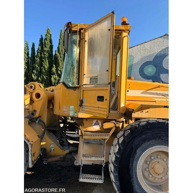 1999 Volvo L70C-41307724
