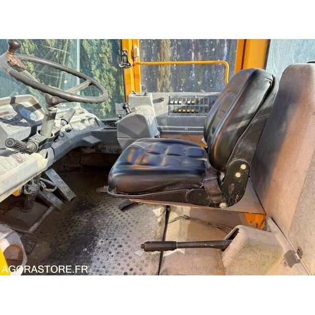 1999 Volvo L70C-41307737