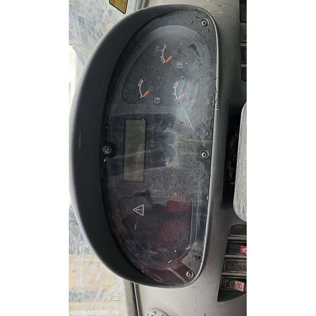 فولفو L50D-41308016