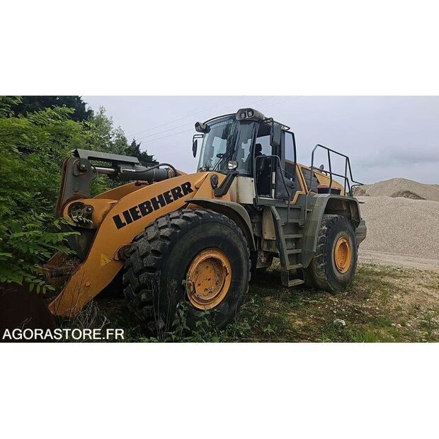 2013 Liebherr L586-41308057