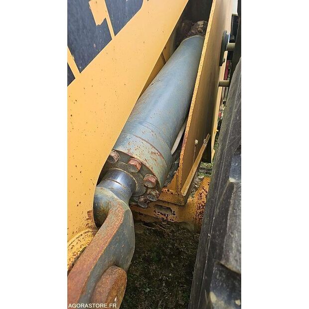2013 Liebherr L586-41308074