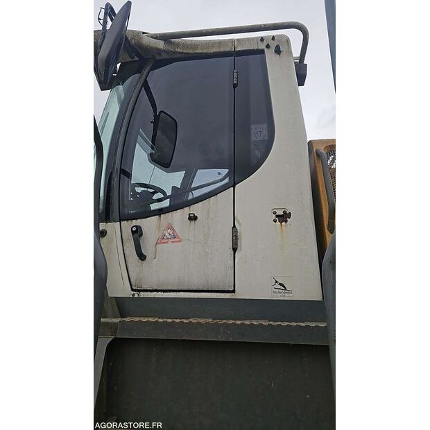2013 Liebherr L586-41308076