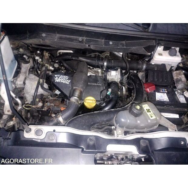 2013 نيسان NV200-41308131