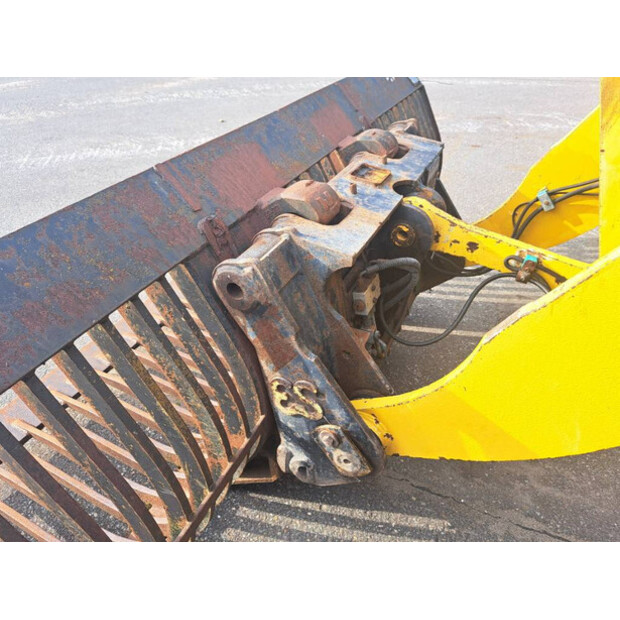 2003 Komatsu WA250-5H-41308469