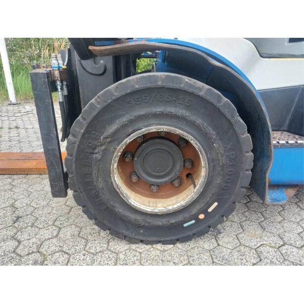 2016 Hyster H5.5FT-41308499