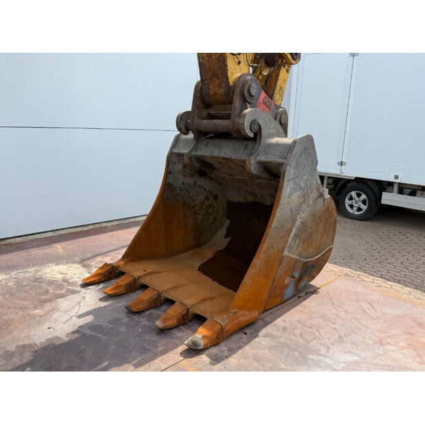 2010 Caterpillar 345DL-41308674