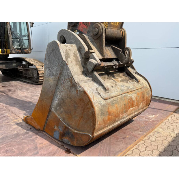 2010 Caterpillar 345DL-41308675