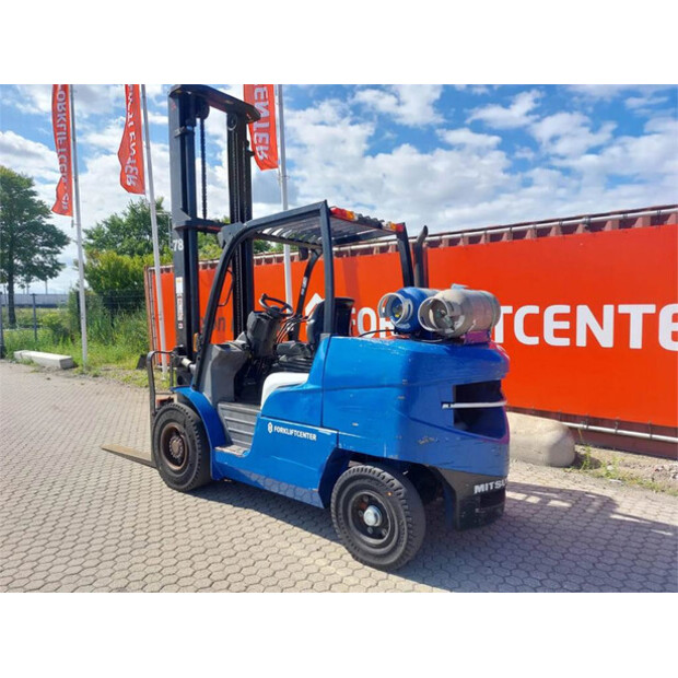 2010 MITSUBISHI FG50CN-41308736