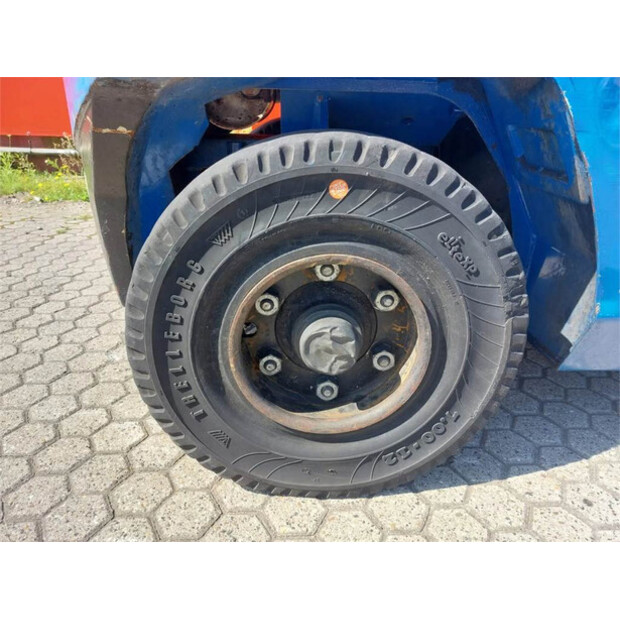 2010 MITSUBISHI FG50CN-41308748