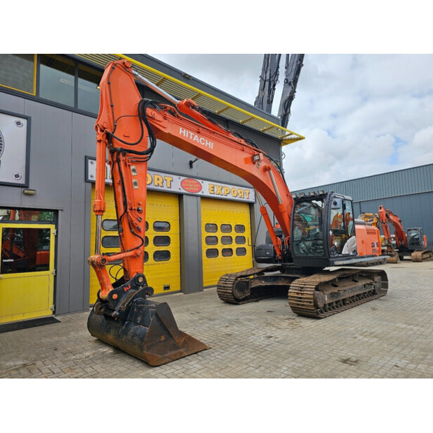 2013 Hitachi ZX210LC-5B-41309269
