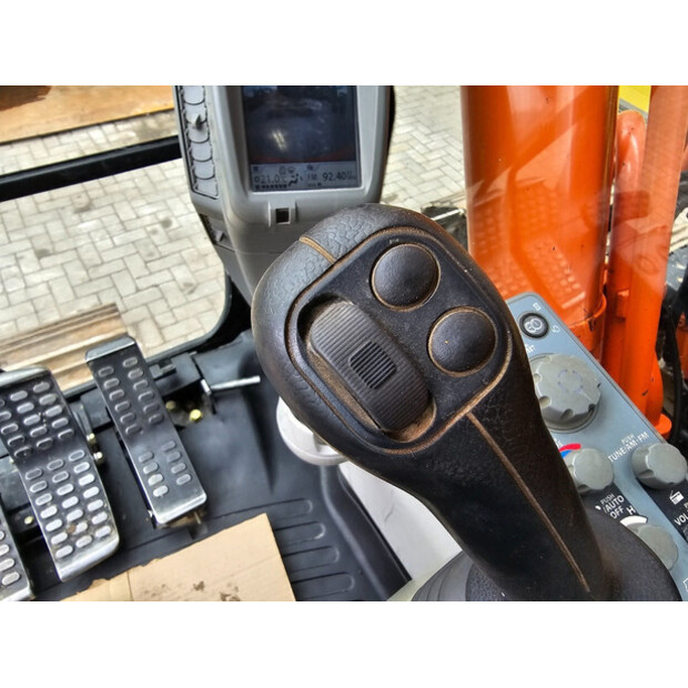 2013 Hitachi ZX210LC-5B-41309286