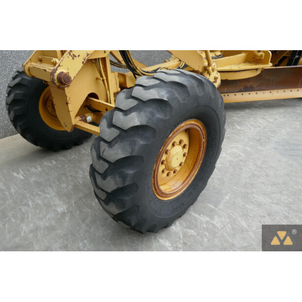 2002 Caterpillar 140H-41309485