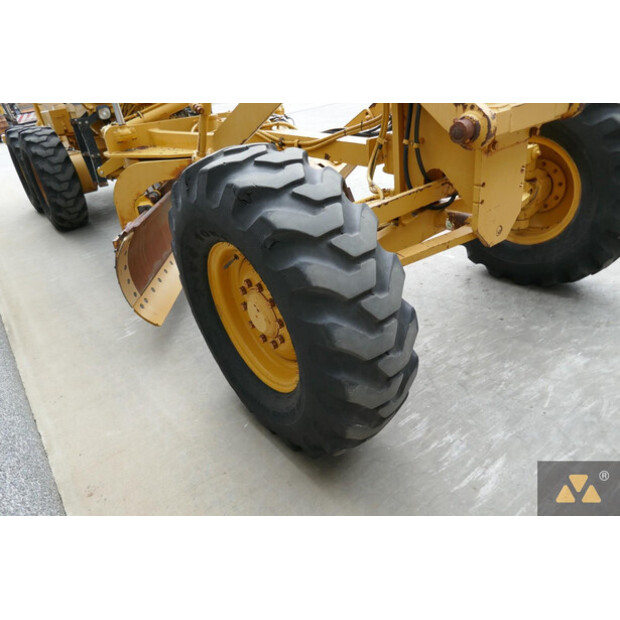 2002 Caterpillar 140H-41309486
