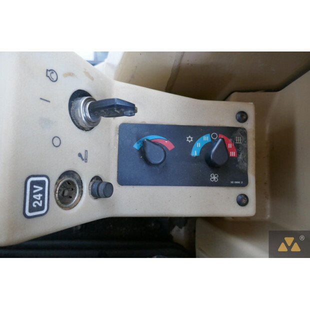 2002 Caterpillar 140H-41309497