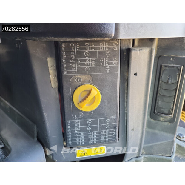 2015 Caterpillar D8T-41309980