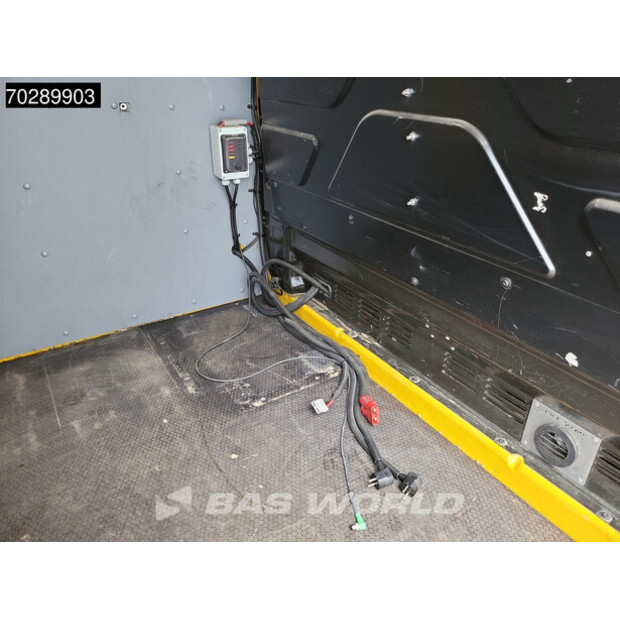 2020 Ford Transit 105PK-41310028