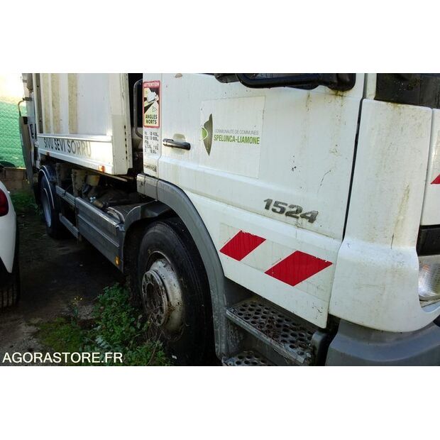 2010 Mercedes-Benz 1524-41322483