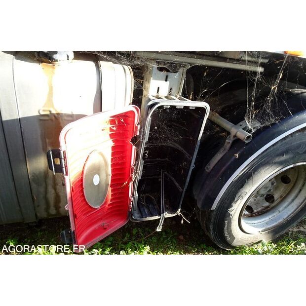 2010 Mercedes-Benz 1524-41322498