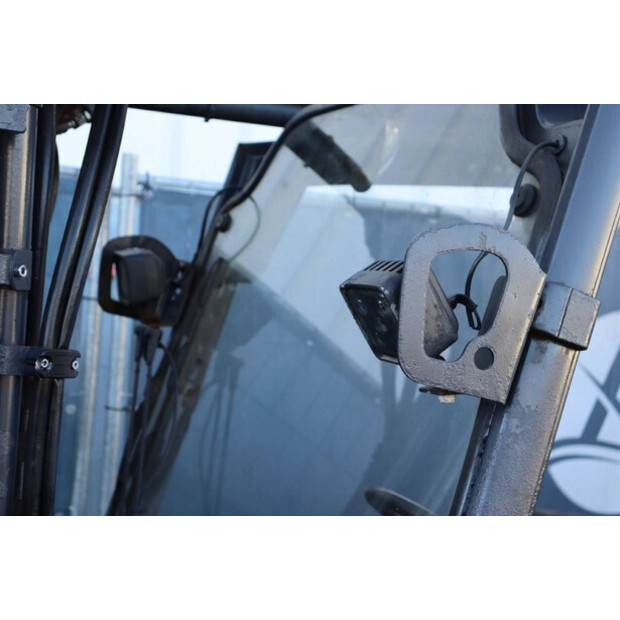 ليندي E25-41322921