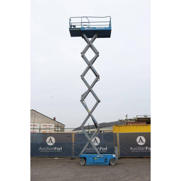 2015 Genie GS-3246-41323130
