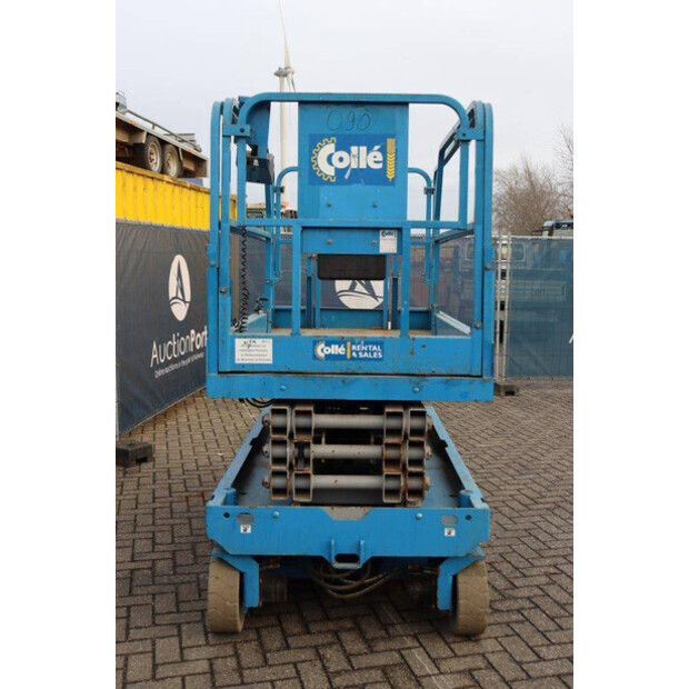 2013 Genie GS-2646-41323172